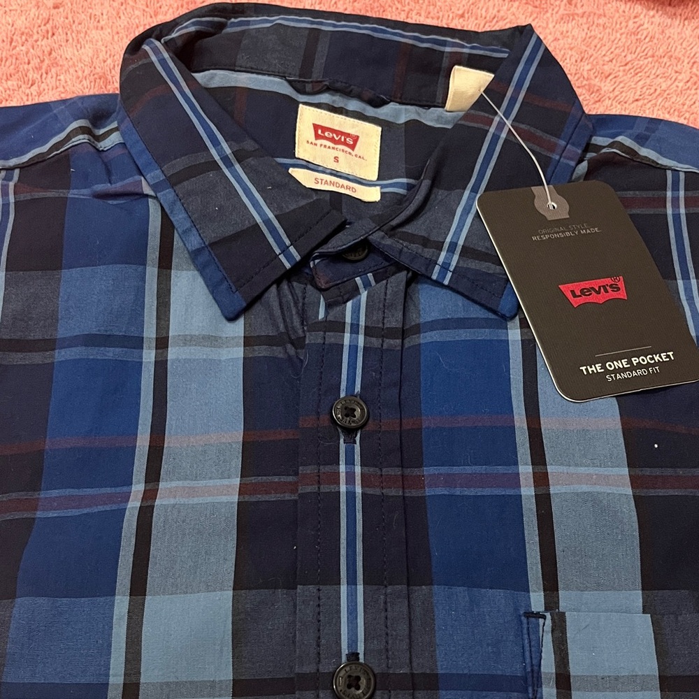 Levi's Men's Navy and Light Blue Checkered Shirt